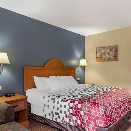 Econo Lodge Ерланджър Екстериор снимка